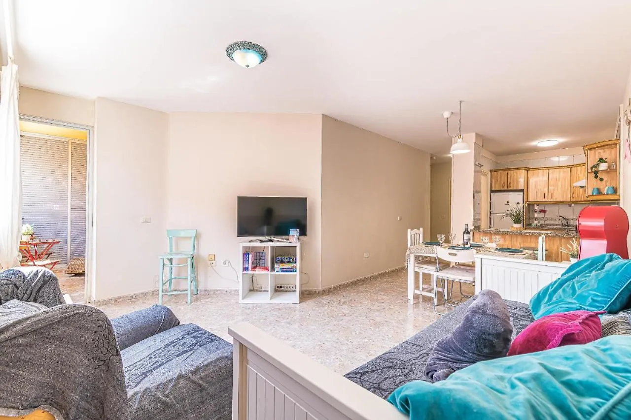 Apartamento alquilaencanarias El Medano Delfines, 2 hab, Parking