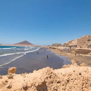 https://lagos-de-miramar-iii.adeje-hotels.com